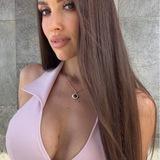 LUXURY GIRL