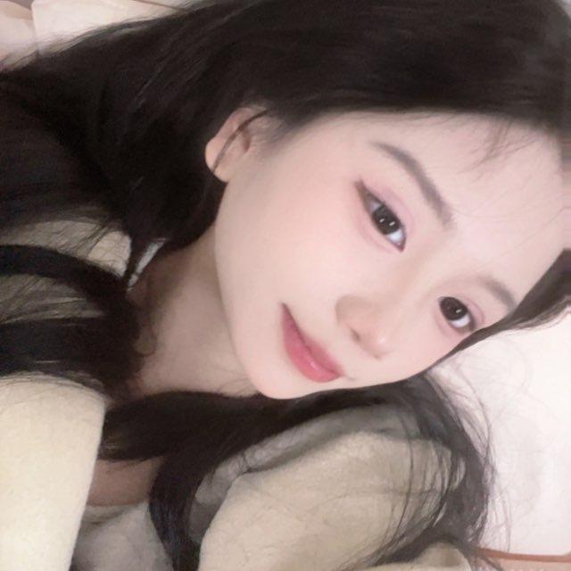 小妮的朋友圈