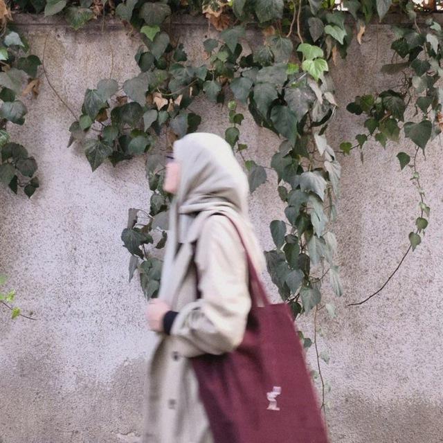 مجهول الهویه.