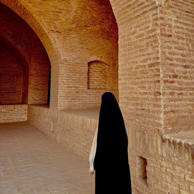 فاطِمَة تسعَى .