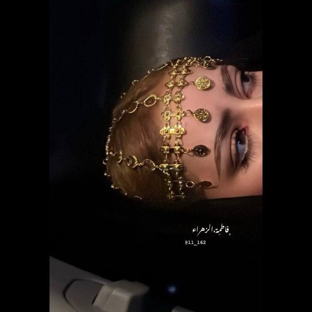 ﮼فاطمِة الزَّهرَاء .