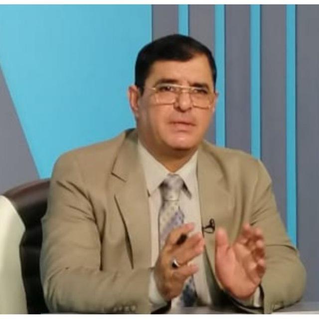 الاستاذ : عبدالرحمن المفرجي