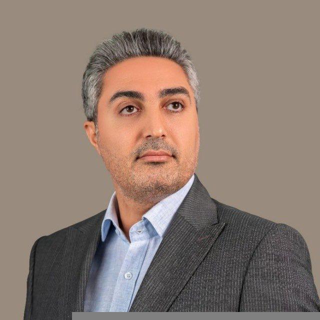 دکتر حاکم ممکان Chat