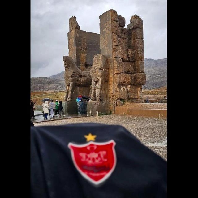سرخ پارس🚩