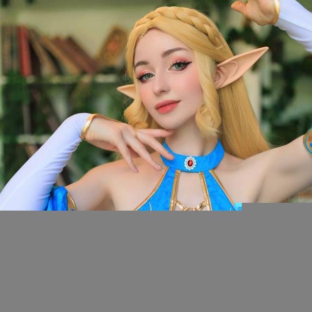 Axichan_cosplay