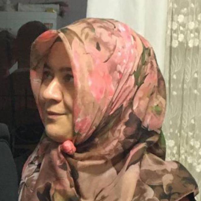 Türbanlı olgun kadınlar