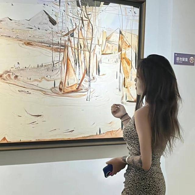 女素材带证-素材-人设套图
