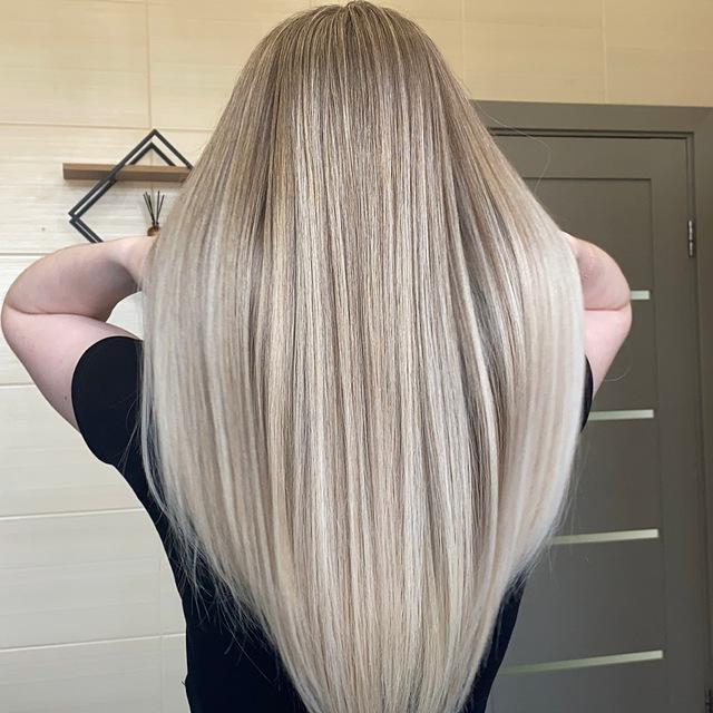 Ikramovakris hair colorict