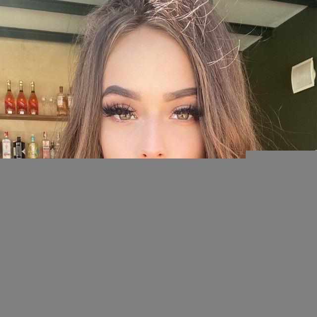 Laura Jennifer 🦋 @l.frxy