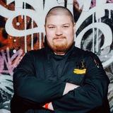 Шеф-повар Максим Мачкасин