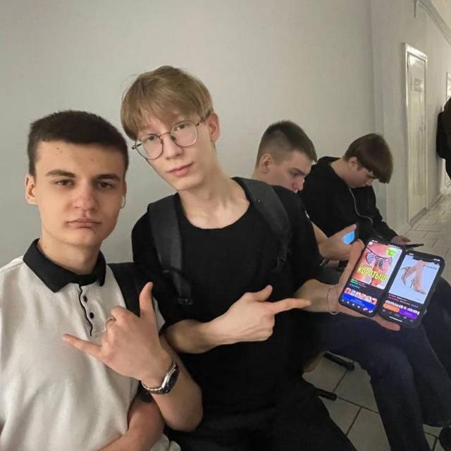 Ярик пупсик 𓆏